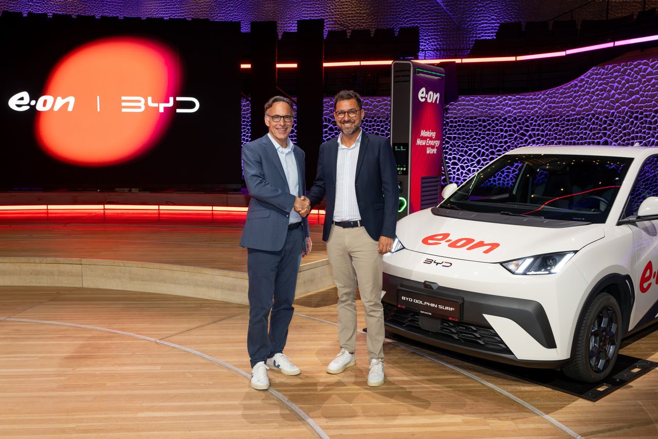 E.ON und BYD verknüpfen E-Autos mit smartem Laden