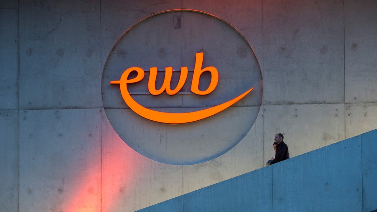 Energie Wasser Bern: Anpassung der Netzanschlussbeiträge für Fernwärmeanschlüsse ab 2026