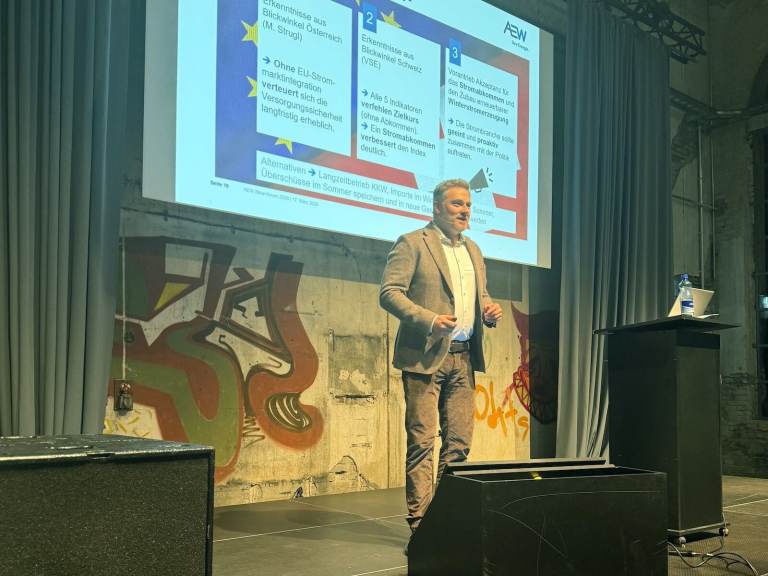 AEW bringt Branche beim Strom Forum zusammen