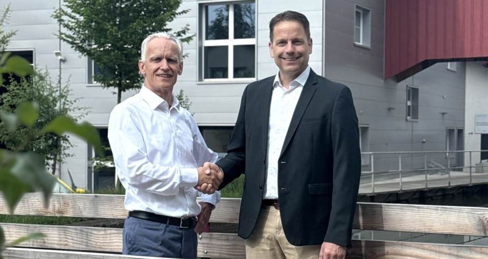 die werke: Adrian Schmalz übernimmt Führung