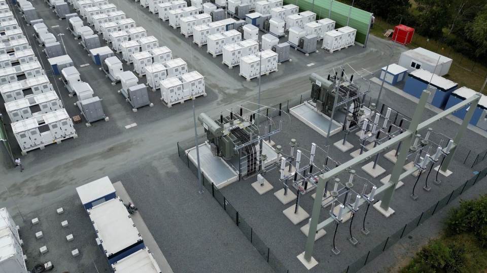 E.ON öffnet Netzanschlüsse für Batteriespeicher