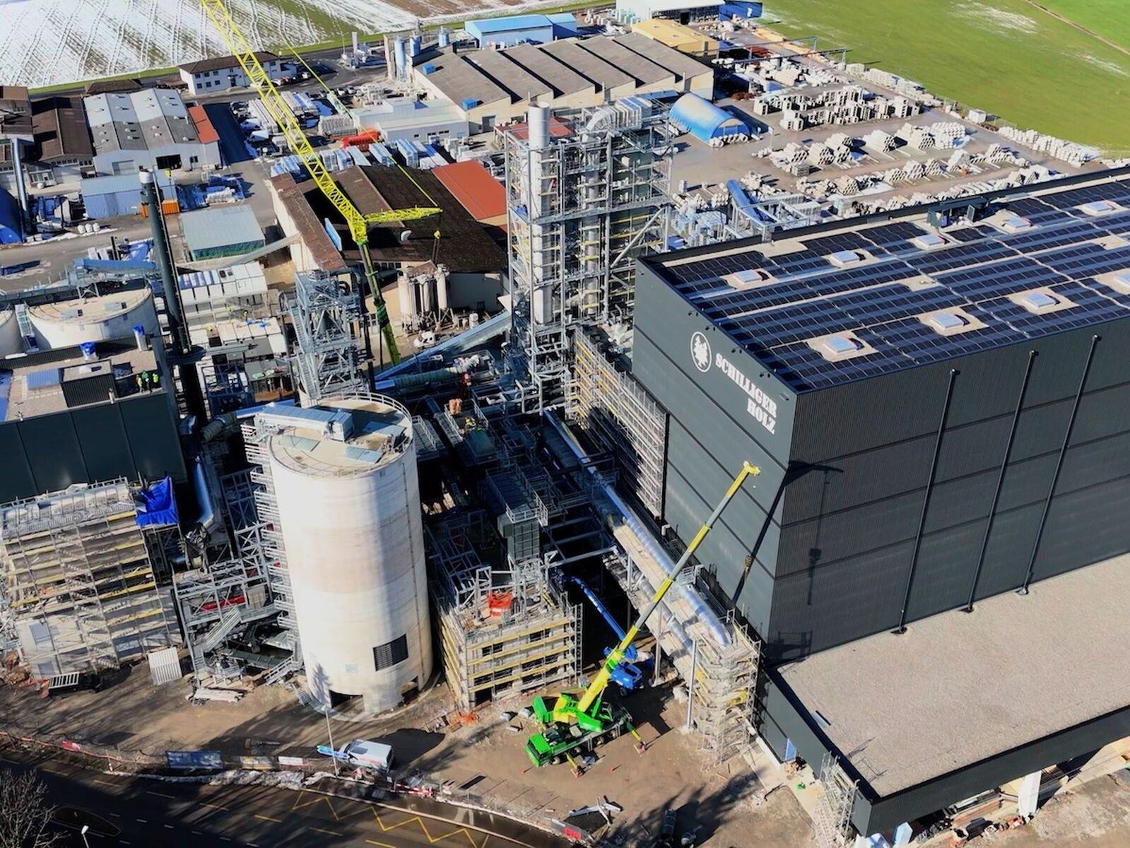 EWS realisiert für Schilliger Holz in Küssnacht am Rigi den grössten Einzelauftrag der Firmengeschichte: die komplette elektrische Energieverteilung für das neue LIGNATHERM-Holzfaserdämmplattenwerk.