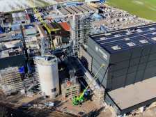 EWS realisiert für Schilliger Holz in Küssnacht am Rigi den grössten Einzelauftrag der Firmengeschichte: die komplette elektrische Energieverteilung für das neue LIGNATHERM-Holzfaserdämmplattenwerk.