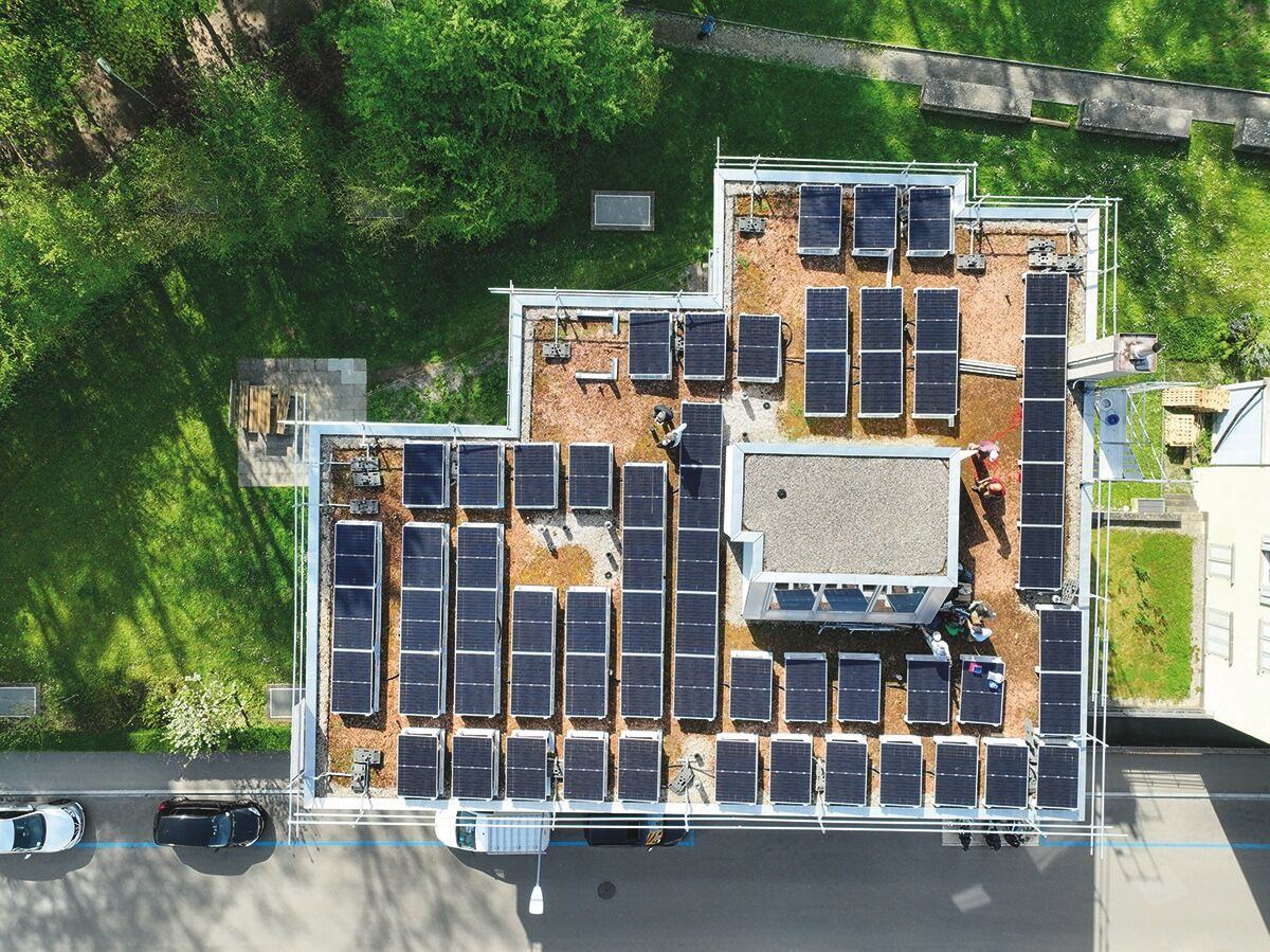 PV-Anlage auf ABZ-Siedlung Entlisberg 4 | Bild Reto Schlatter