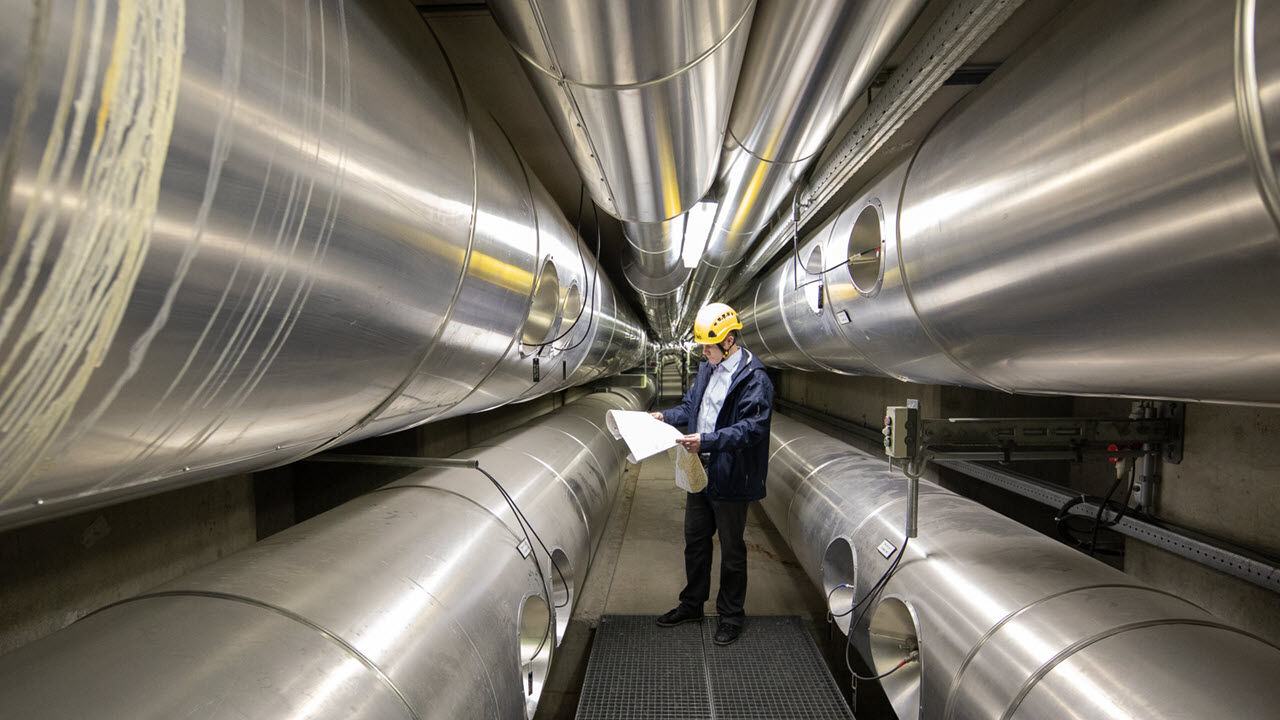 IWB und die Stadtwerke Weil am Rhein prüfen einen gemeinsamen Wärmeverbund in Friedlingen. Erste Resultate fallen positiv aus und eine Wärmelieferung aus Basel könnte ab Mitte 2028 erfolgen. 