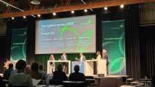Der Energiekongress 2026 in St.Gallen zeigte: Die Energiewende entscheidet sich in der Umsetzung vor Ort. Im Fokus standen Technologie, Batteriespeicher, Flexibilität, lokale EVU, Verteilnetze und konkrete Projekte für die Energiezukunft.